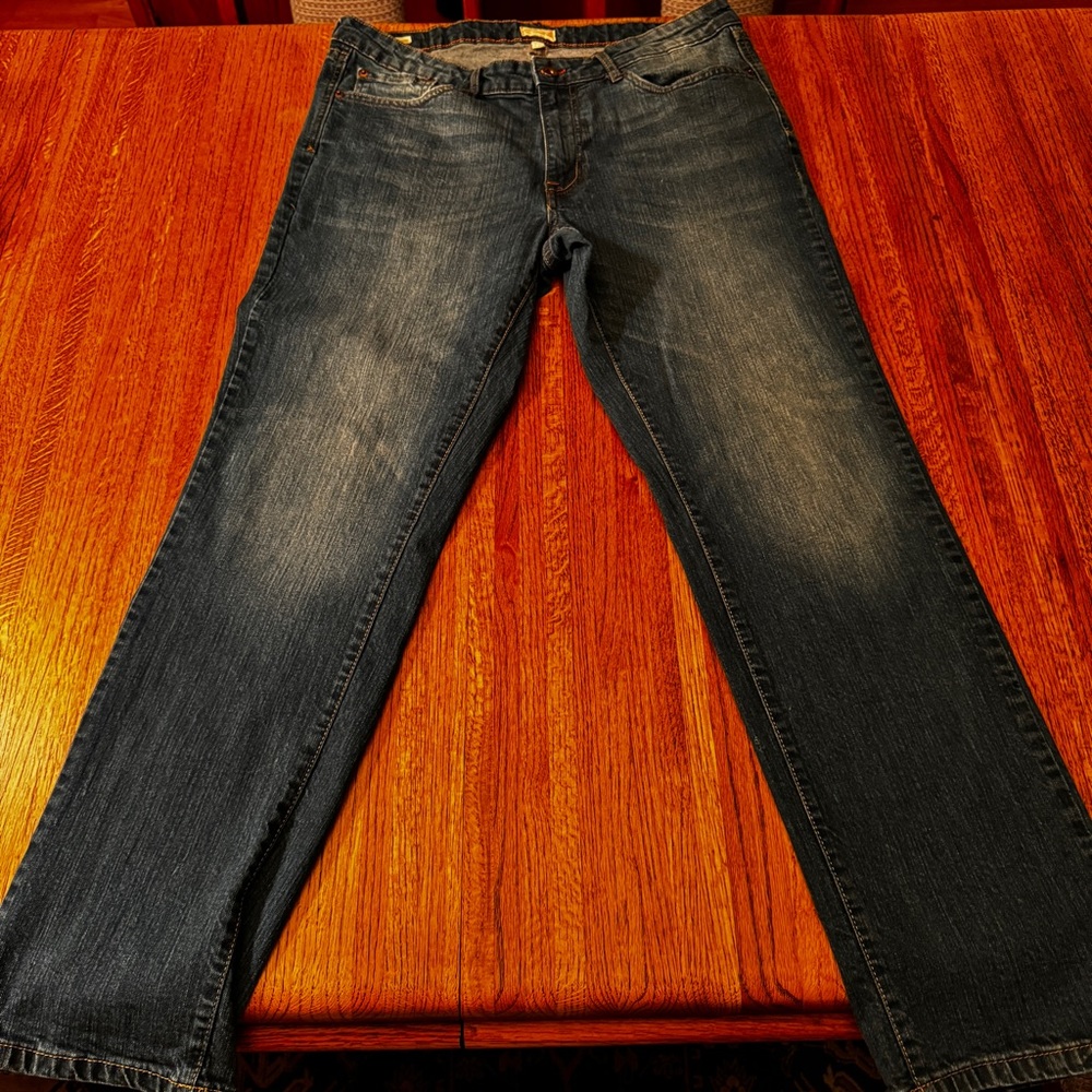 Men’s pre-owned Weatherproof Vintage Straight Jeans, size 36/32